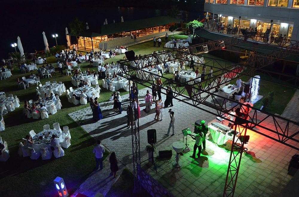 Lamos Resort Hotel & Convention Center Kumkuyu Exterior photo