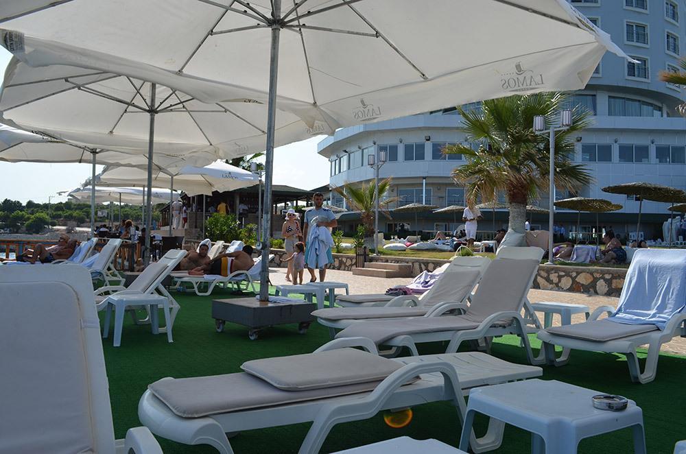 Lamos Resort Hotel & Convention Center Kumkuyu Exterior photo